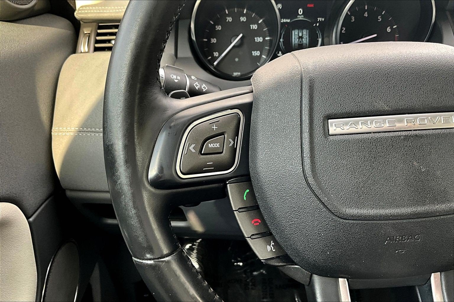 2019 Land Rover Range Rover Evoque SE