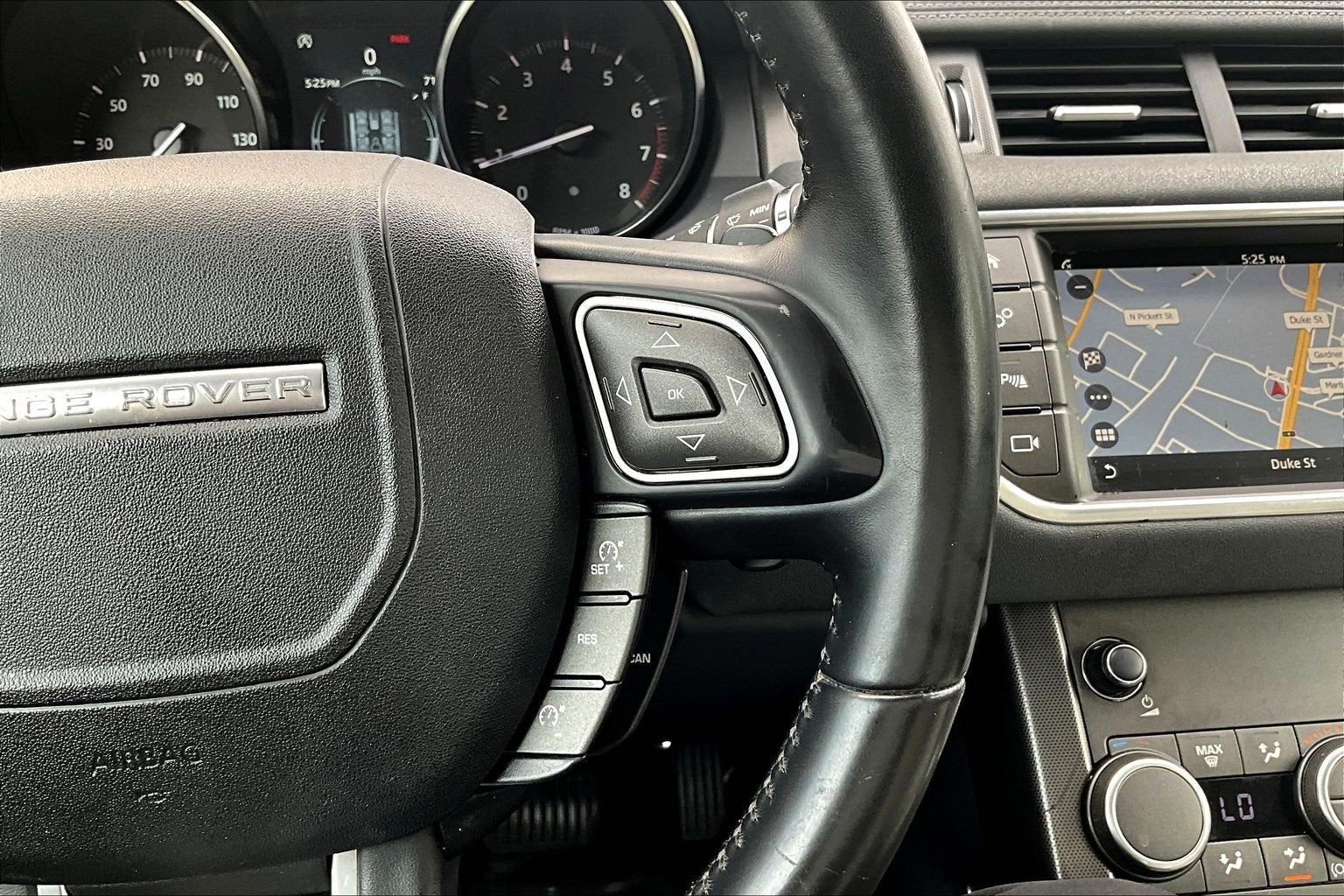 2019 Land Rover Range Rover Evoque SE