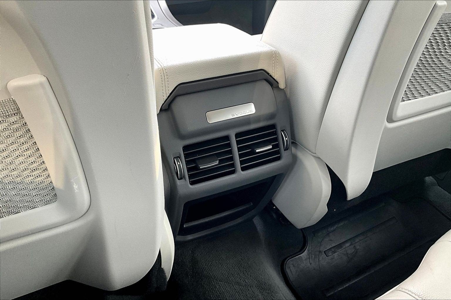 2019 Land Rover Range Rover Evoque SE