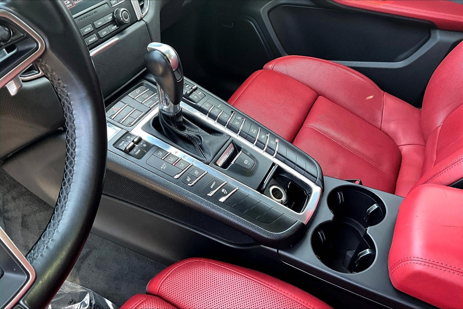 2017 Porsche Macan AWD