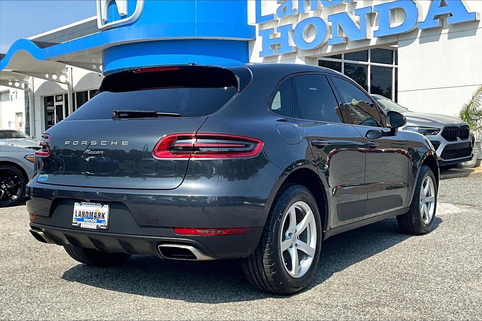 2017 Porsche Macan AWD