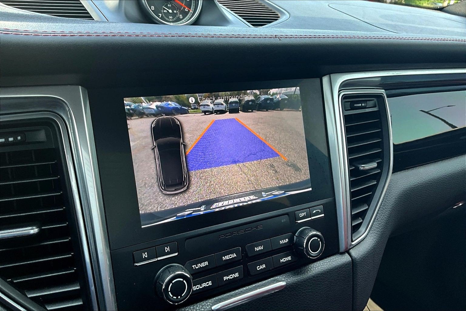 2017 Porsche Macan AWD