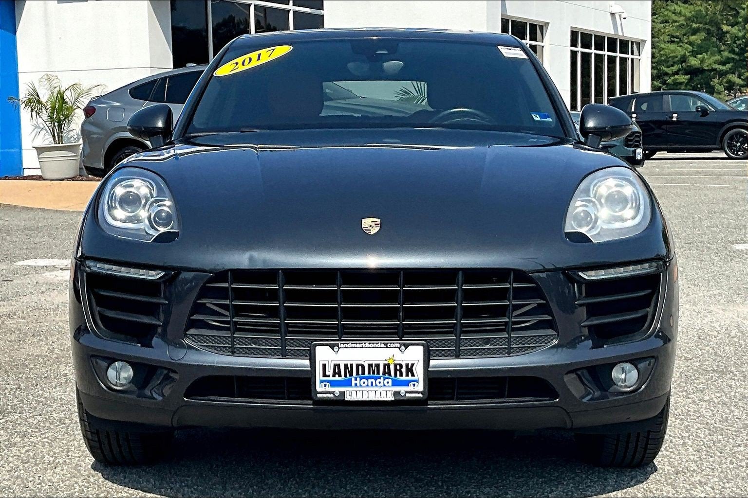 2017 Porsche Macan AWD