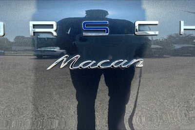 2017 Porsche Macan AWD