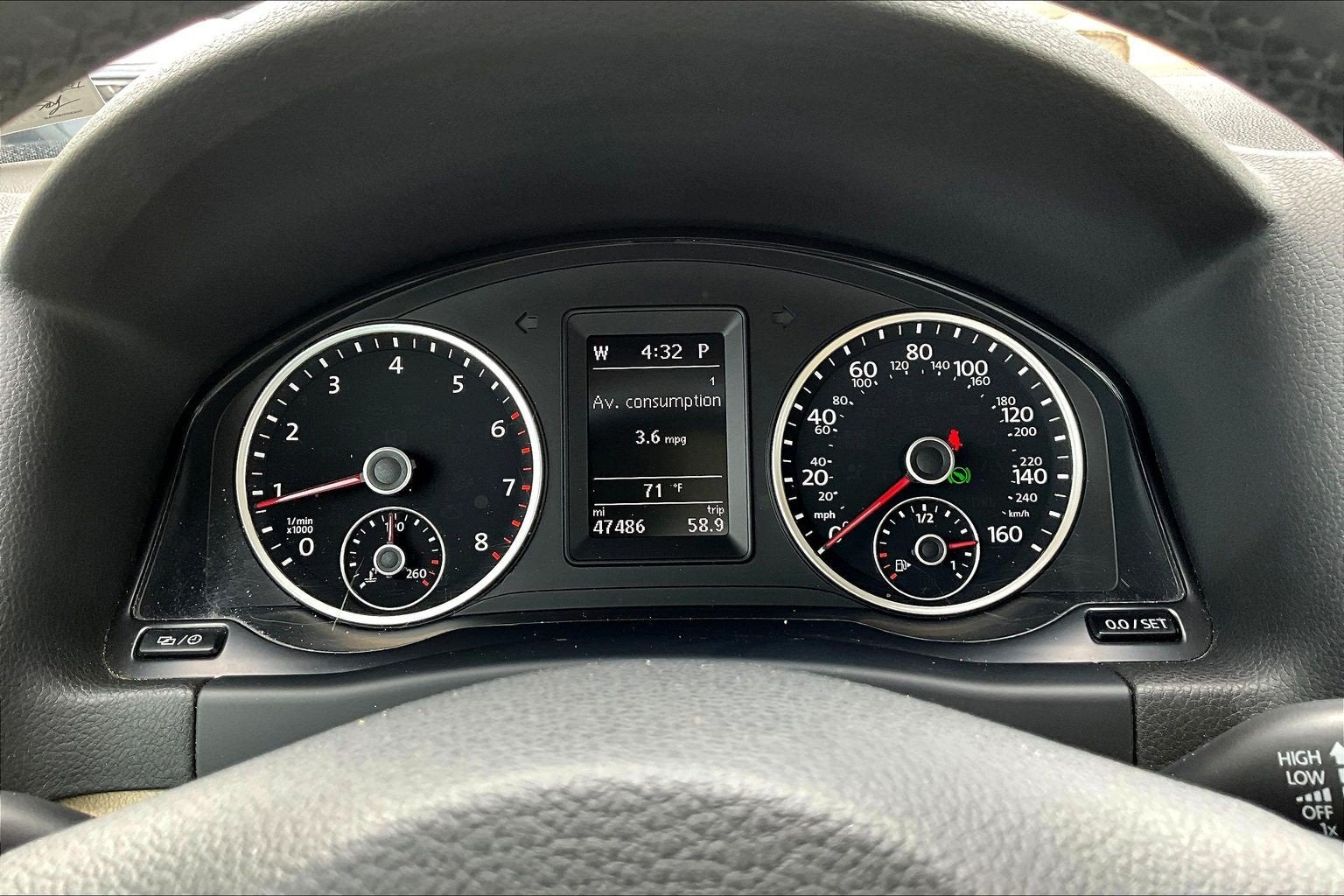 2016 Volkswagen Tiguan SE