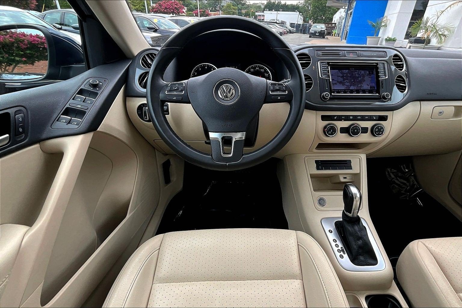 2016 Volkswagen Tiguan SE