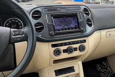 2016 Volkswagen Tiguan SE