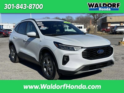 2025 Ford Escape ST-Line Select