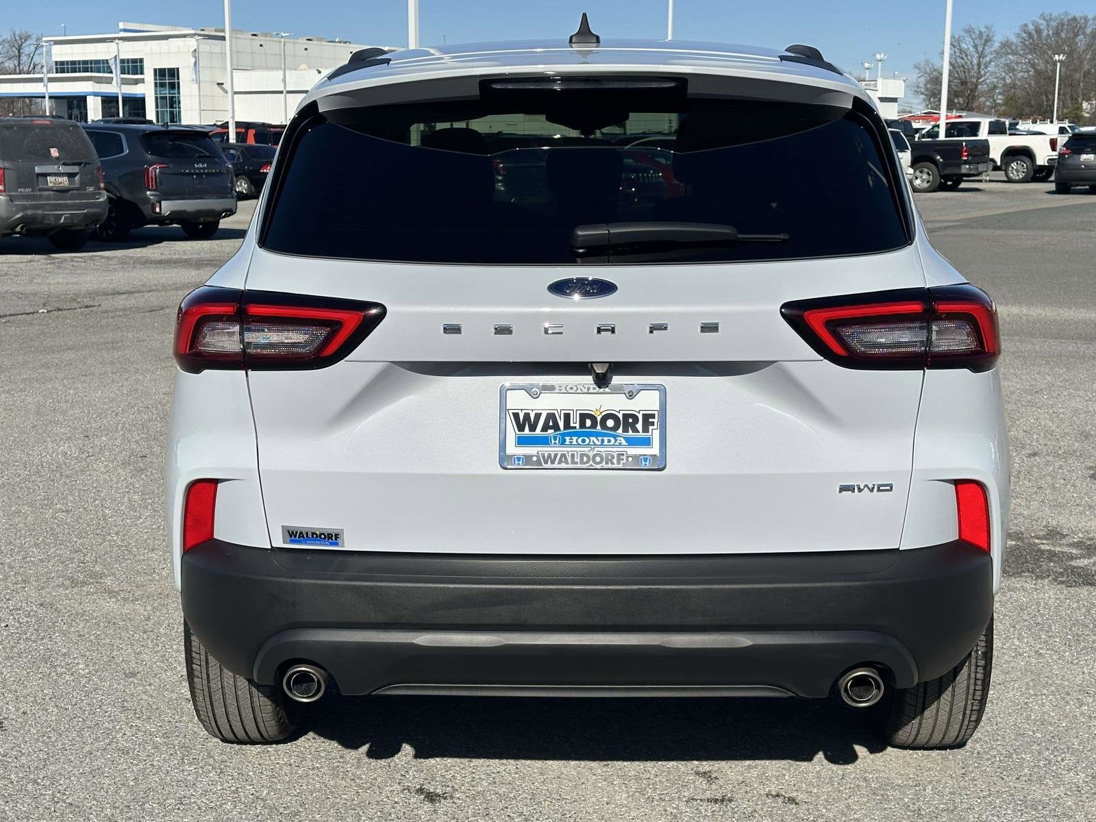 2025 Ford Escape ST-Line Select