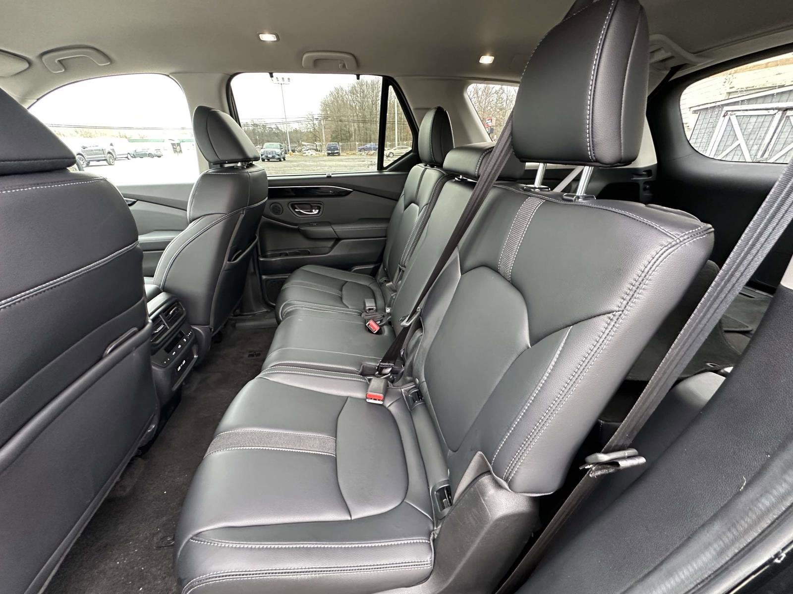 2023 Honda Pilot EX-L 8 Passenger