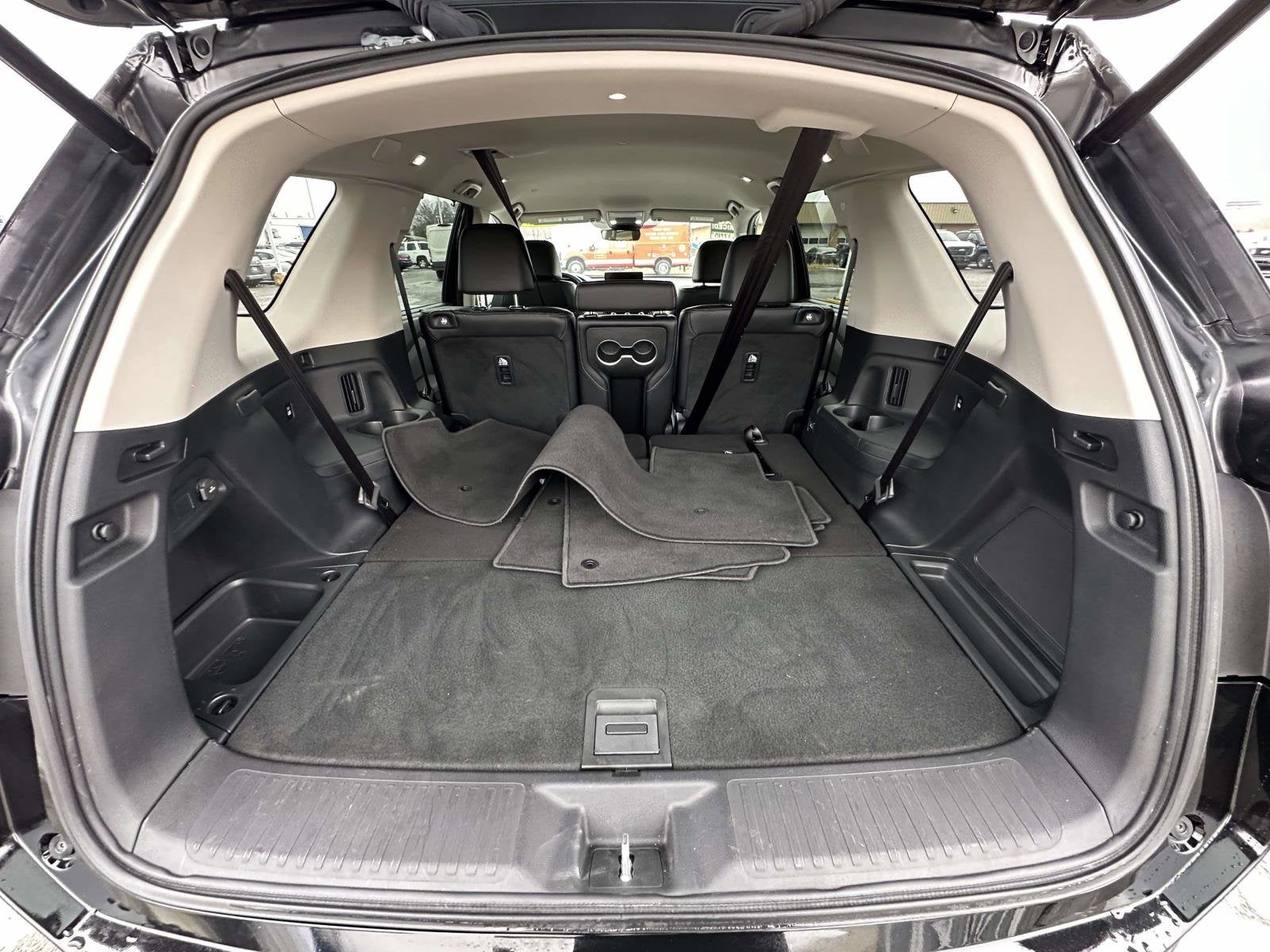 2023 Honda Pilot EX-L 8 Passenger