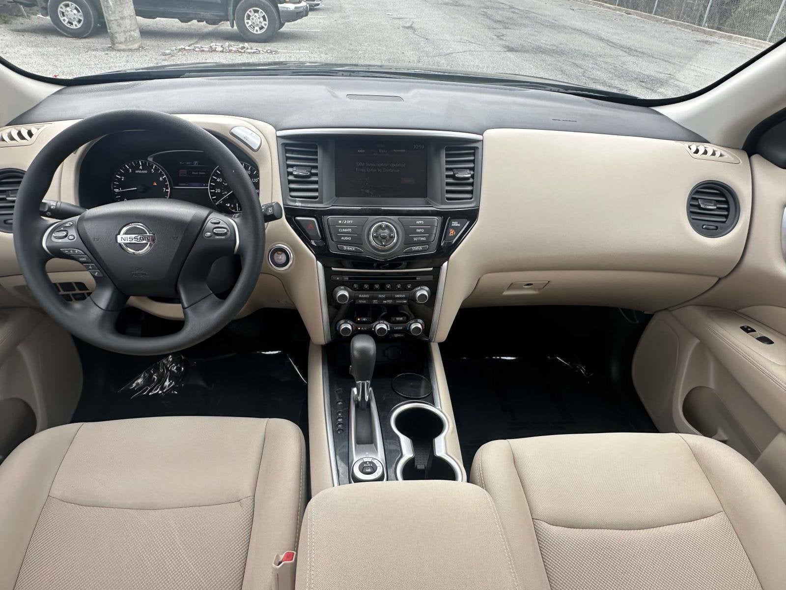 2017 Nissan Pathfinder S