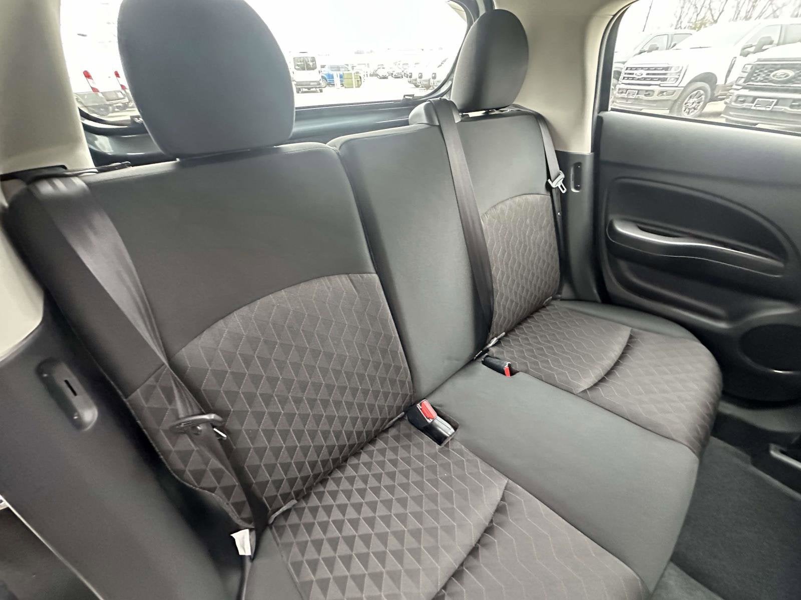 2024 Mitsubishi Mirage ES