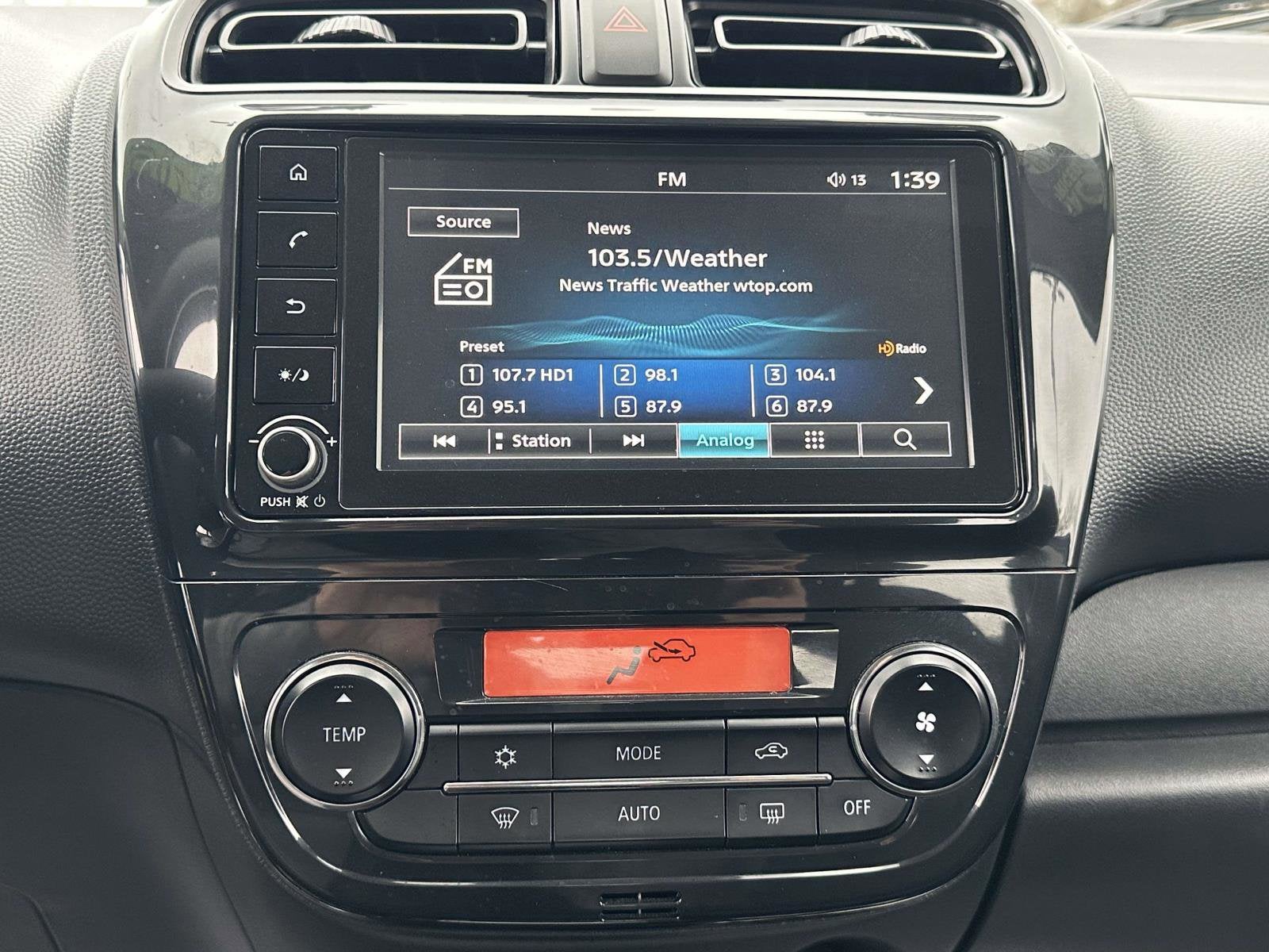 2024 Mitsubishi Mirage ES