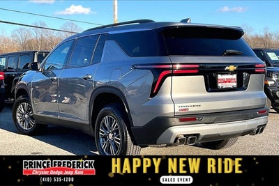 2025 Chevrolet Traverse FWD LT