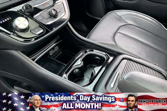 2023 Chrysler Pacifica Hybrid Limited