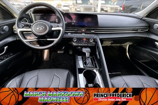 2022 Hyundai Elantra Limited