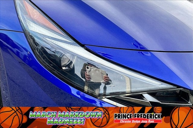 2022 Hyundai Elantra Limited