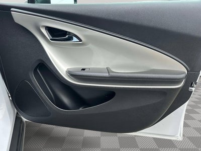 2013 Chevrolet Volt Base