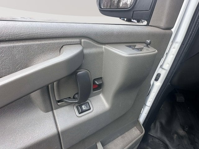 2022 Chevrolet Express Cargo Van Base