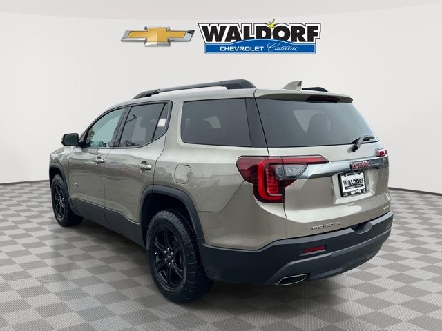 2022 GMC Acadia AT4