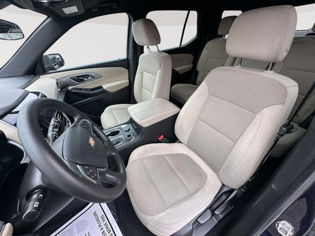 2022 Chevrolet Traverse LS