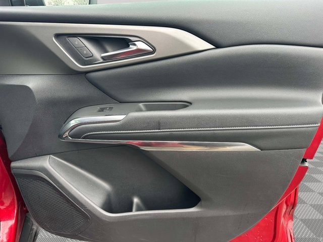 2025 Chevrolet Traverse FWD LT