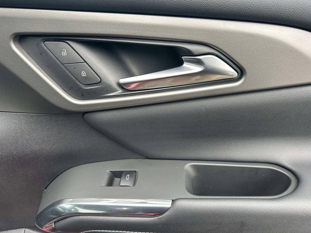 2025 Chevrolet Traverse FWD LT