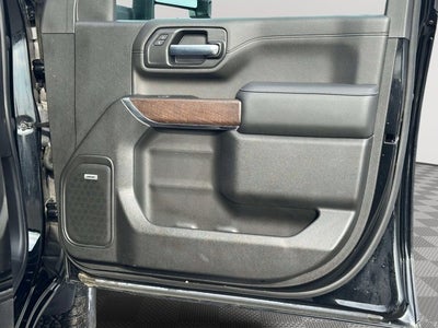 2023 GMC Sierra 2500HD Denali