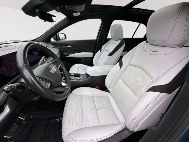 2025 Cadillac XT4 AWD Sport