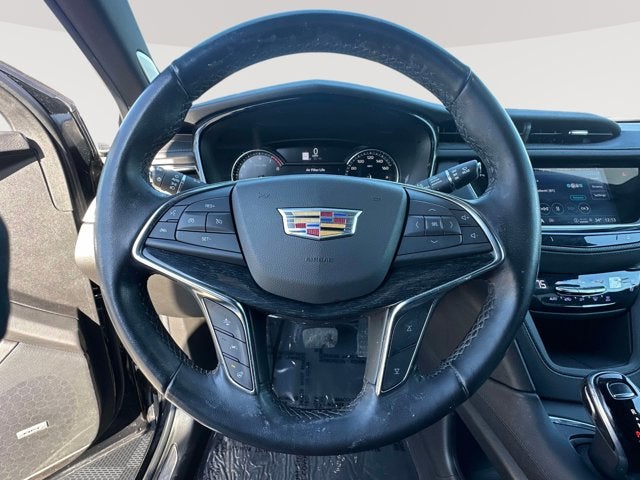 2022 Cadillac XT5 AWD Premium Luxury