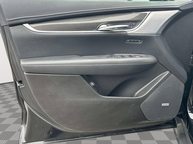 2022 Cadillac XT5 AWD Sport