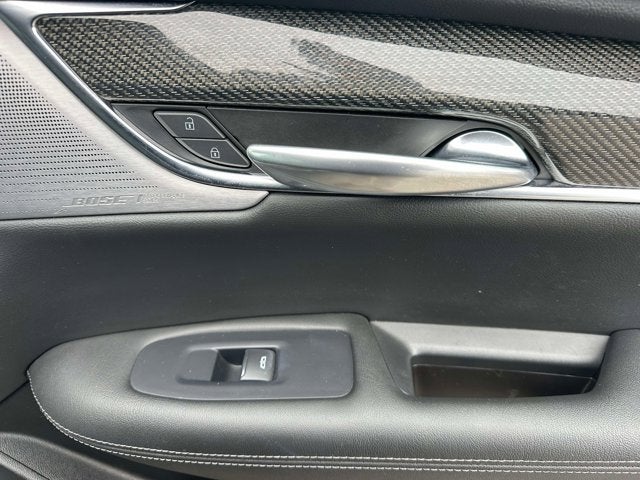 2022 Cadillac XT5 AWD Sport