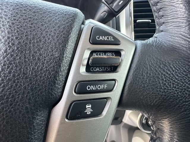 2020 Nissan Titan SV