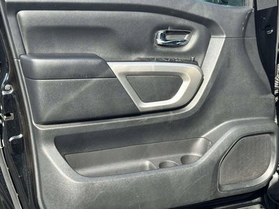 2020 Nissan Titan SV