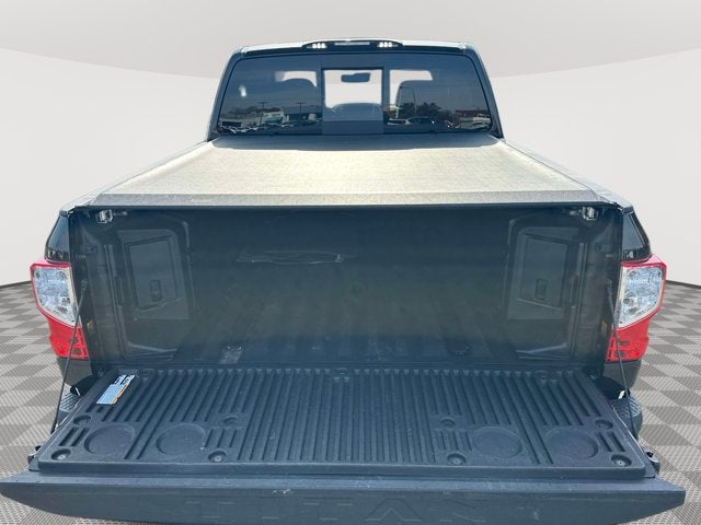 2020 Nissan Titan SV