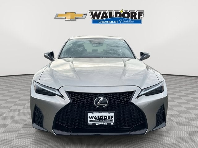 2023 Lexus IS 