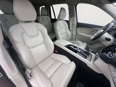 2021 Volvo XC90 Inscription