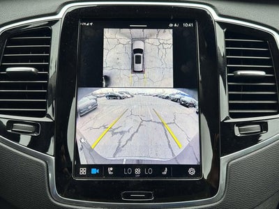 2024 Volvo XC90 Plus Bright Theme