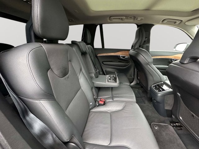 2024 Volvo XC90 Plus Bright Theme