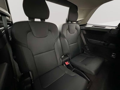 2024 Volvo XC90 Plus Bright Theme