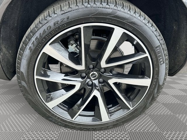 2024 Volvo XC90 Plus Bright Theme