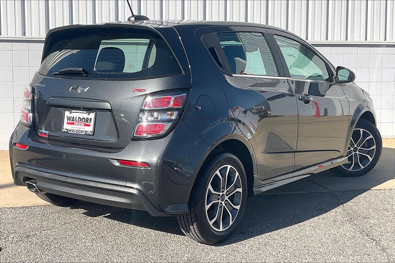 2020 Chevrolet Sonic LT