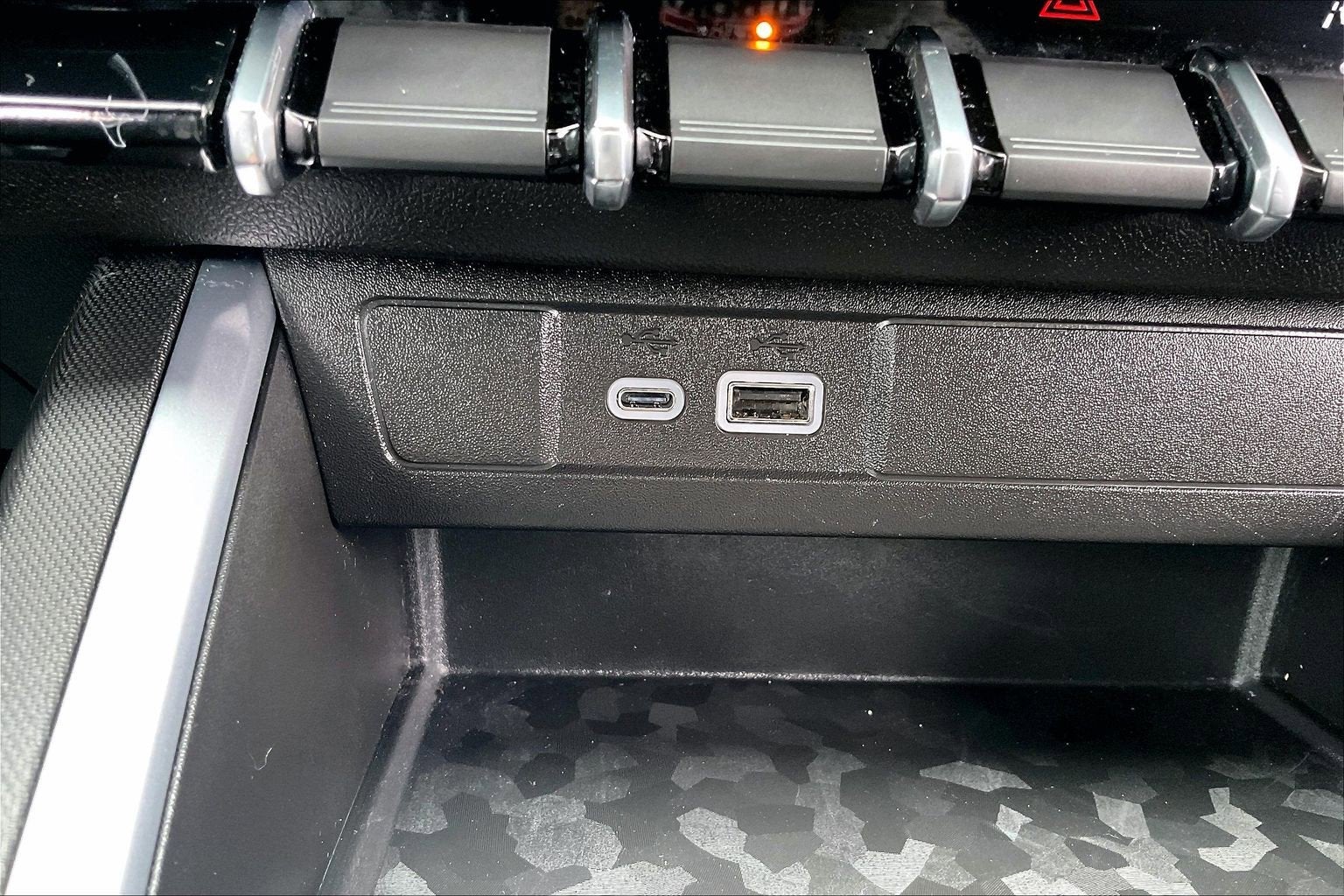 2024 Chevrolet Colorado 4WD LT