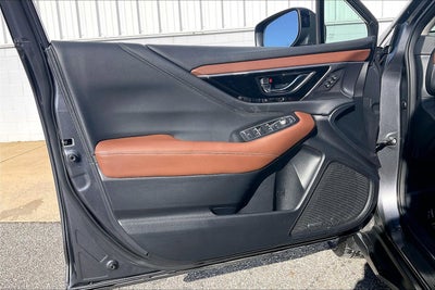 2022 Subaru Outback Touring XT