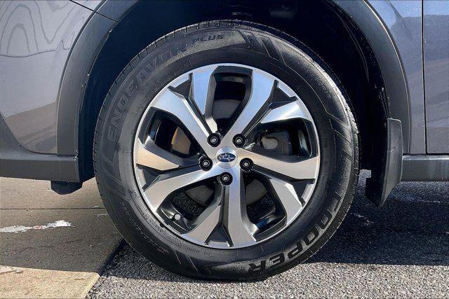 2022 Subaru Outback Touring XT