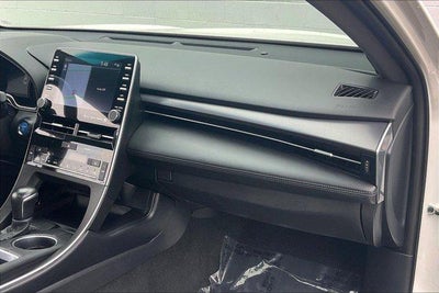 2022 Toyota Avalon Hybrid XSE Nightshade