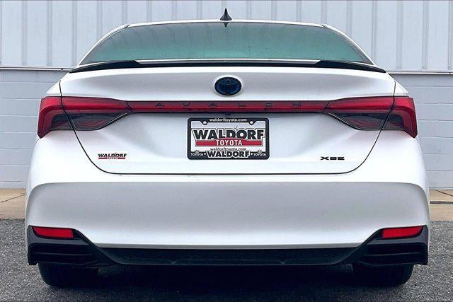 2022 Toyota Avalon Hybrid XSE Nightshade