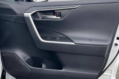 2025 Toyota RAV4 Hybrid XSE