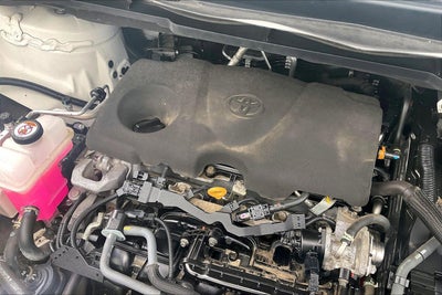 2023 Toyota Sienna LE